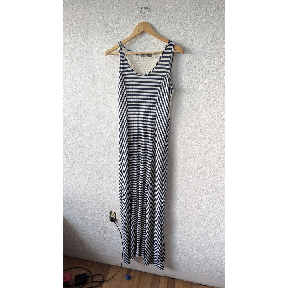 Finn & Clover Dress Striped Sleeveless Crochet‎ Back Casual